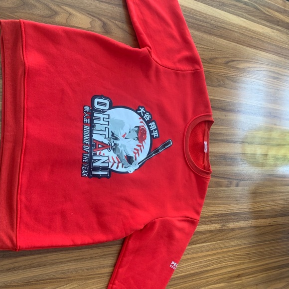 Vintage Ohtani rookie of the year hoodie. - Picture 2 of 6